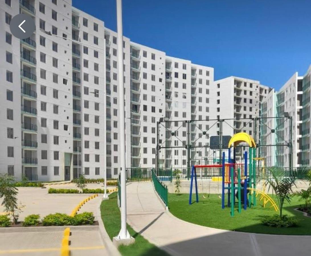 Habitación Disponible En Cerca A La Terminal De Transporte * Cartagena